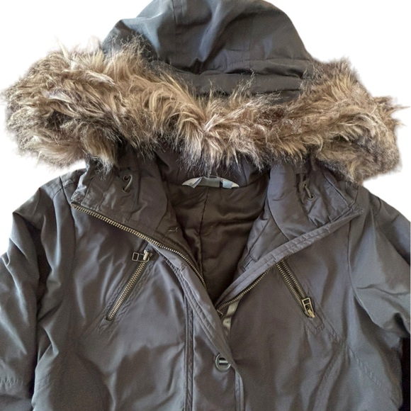 Athleta- Primaloft Peak Parka- Yosemite Green- Small- Like new condition!!!! - Picture 4 of 9